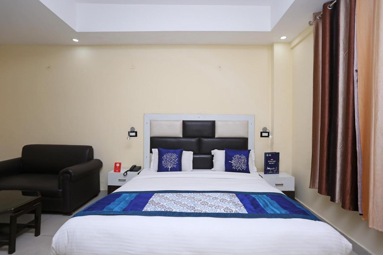 Oyo 8232 Hotel Krb Paradise Dehradun Exterior photo