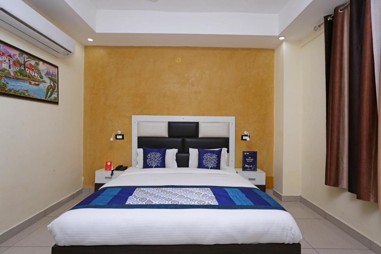 Oyo 8232 Hotel Krb Paradise Dehradun Exterior photo