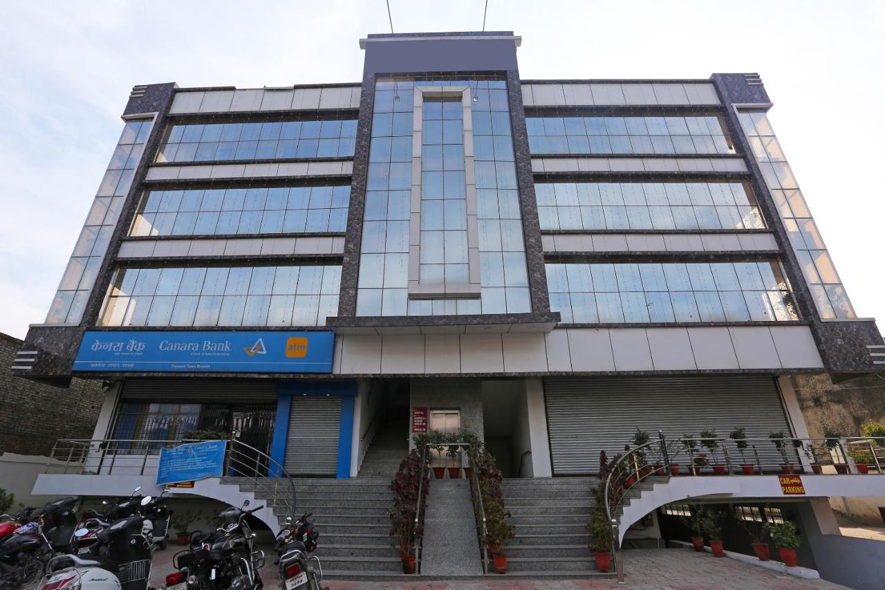 Oyo 8232 Hotel Krb Paradise Dehradun Exterior photo